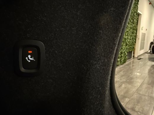 Volvo  XC40 T4 Recharge Plus Bright | Trekhaak | Harman Kardon | All Season banden | Bestuurdersstoel elektri... ActivLease financial lease