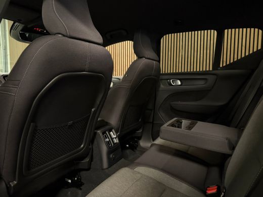 Volvo  XC40 T4 Recharge Plus Bright | Trekhaak | Harman Kardon | All Season banden | Bestuurdersstoel elektri... ActivLease financial lease