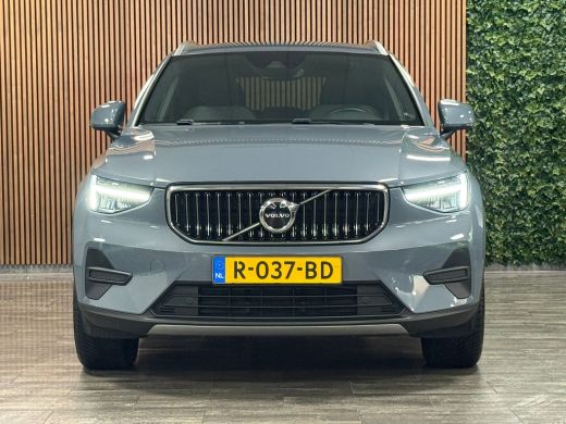 Volvo  XC40 T4 Recharge Plus Bright | Trekhaak | Harman Kardon | All Season banden | Bestuurdersstoel elektri... ActivLease financial lease