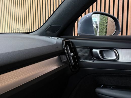 Volvo  XC40 T4 Recharge Plus Bright | Trekhaak | Harman Kardon | All Season banden | Bestuurdersstoel elektri... ActivLease financial lease