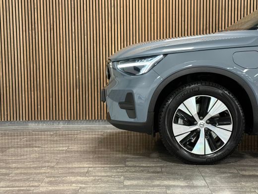 Volvo  XC40 T4 Recharge Plus Bright | Trekhaak | Harman Kardon | All Season banden | Bestuurdersstoel elektri... ActivLease financial lease