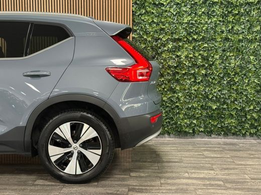 Volvo  XC40 T4 Recharge Plus Bright | Trekhaak | Harman Kardon | All Season banden | Bestuurdersstoel elektri... ActivLease financial lease