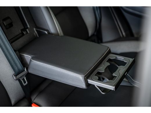 Volvo  XC60 T8 455PK AWD Ultimate Dark Luchtvering | B&W audio | 21" | Sportstoelen ActivLease financial lease