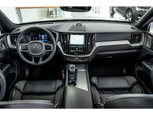 Volvo  XC60 T8 455PK AWD Ultimate Dark Luchtvering | B&W audio | 21" | Sportstoelen ActivLease financial lease