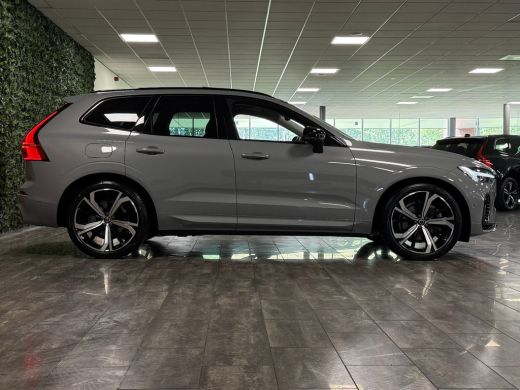 Volvo  XC60 T8 AWD Recharge Ultra Dark | Luchtvering | Trekhaak | 360&deg; Camera | 455pk | Head-Up Display | Har... ActivLease financial lease