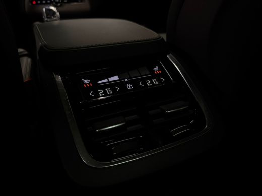Volvo  XC90 T8 AWD Recharge Ultra Dark | Vol! | Bowers & Wilkins | Luchtvering | Stoelventilatie | Trekhaak |... ActivLease financial lease