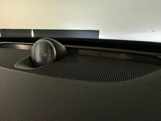 Volvo  XC90 T8 AWD Recharge Ultra Dark | Vol! | Bowers & Wilkins | Luchtvering | Stoelventilatie | Trekhaak |... ActivLease financial lease