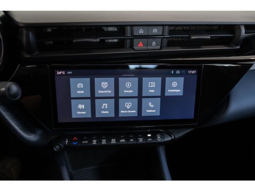 Alfa Romeo Junior Elettrica 54 KWH | SOH 95% | Apple Carplay & Android Auto | Parkeesensoren | Keyless | Climate Co... ActivLease financial lease