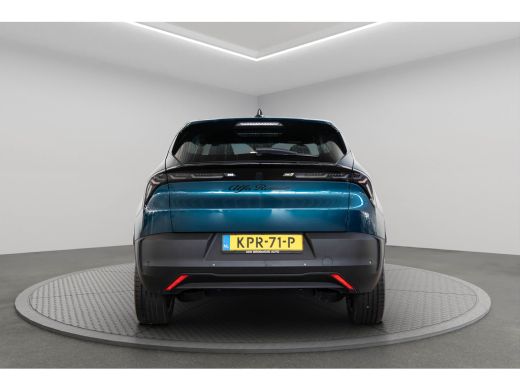 Alfa Romeo Junior Elettrica 54 KWH | SOH 95% | Apple Carplay & Android Auto | Parkeesensoren | Keyless | Climate Co... ActivLease financial lease