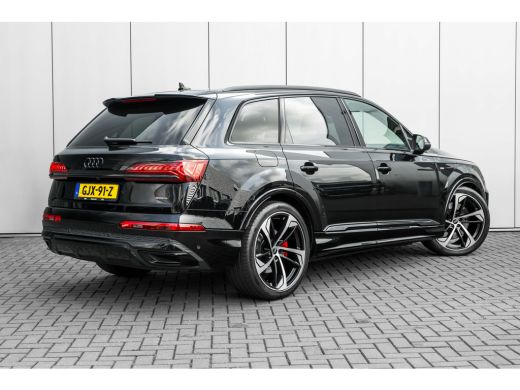 Audi Q7 60 TFSI e quattro Pro Line S Competition 462 PK | Trekhaak | Stuurverwarming | 22" velgen | Achte... ActivLease financial lease