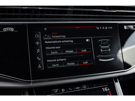 Audi Q7 60 TFSI e quattro Pro Line S Competition 462 PK | Trekhaak | Stuurverwarming | 22" velgen | Achte... ActivLease financial lease