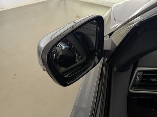 BMW 3 Serie Touring NEW 318IA 2.0 156PK AUT. NAVI/LED/PDC/CARPLAY ActivLease financial lease