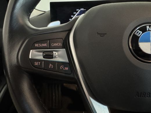 BMW 3 Serie Touring NEW 318IA 2.0 156PK AUT. NAVI/LED/PDC/CARPLAY ActivLease financial lease
