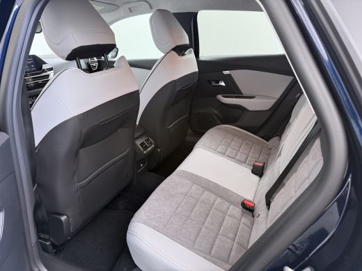 Citroën C4 Max | Achteruitrijcamera | Ambiance Alcantara Grey | Automatisch grootlichtassistent ActivLease financial lease