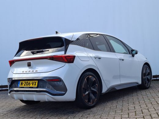 CUPRA Born Adrenaline One 62 kWh Soh 92% Adapt.Cruis Navi/Cam Stoelverw. ActivLease financial lease