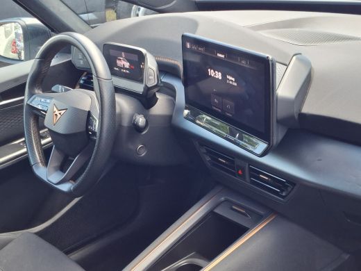 CUPRA Born Adrenaline One 62 kWh Soh 92% Adapt.Cruis Navi/Cam Stoelverw. ActivLease financial lease