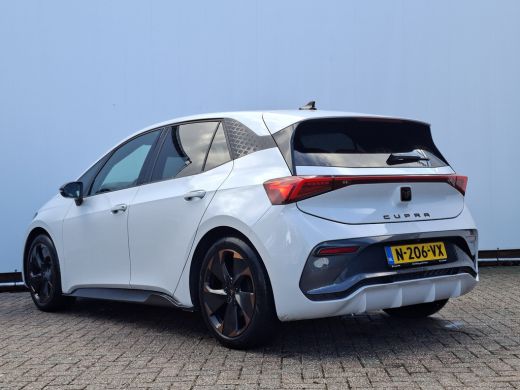 CUPRA Born Adrenaline One 62 kWh Soh 92% Adapt.Cruis Navi/Cam Stoelverw. ActivLease financial lease