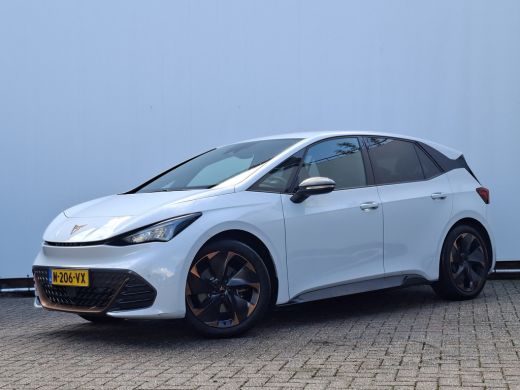 CUPRA Born Adrenaline One 62 kWh Soh 92% Adapt.Cruis Navi/Cam Stoelverw. ActivLease financial lease