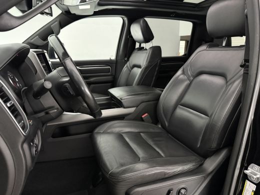 Dodge Ram 1500 1500 5.7 V8 4x4 Crew Cab Big Horn | Pano | 3500kg Trekgew. | Trekhaak | Camera | Alpine | Carplay... ActivLease financial lease