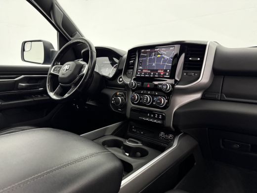 Dodge Ram 1500 1500 5.7 V8 4x4 Crew Cab Big Horn | Pano | 3500kg Trekgew. | Trekhaak | Camera | Alpine | Carplay... ActivLease financial lease