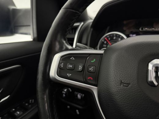 Dodge Ram 1500 1500 5.7 V8 4x4 Crew Cab Big Horn | Pano | 3500kg Trekgew. | Trekhaak | Camera | Alpine | Carplay... ActivLease financial lease