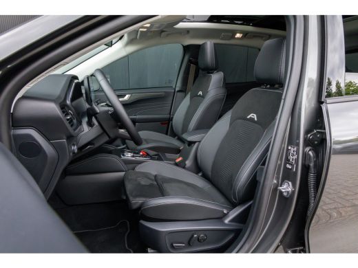 Ford Kuga 2.5 PHEV Active X | Trekhaak | Panoramadak | Matrix LED | Head-Up ActivLease financial lease