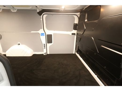 Ford Transit Custom 2.0 TDCI L2H1 | Airco | Camera | 2800kg Trekgew. | Cruise | 3 Zits | 2xSchuifdeur | Carplay ActivLease financial lease