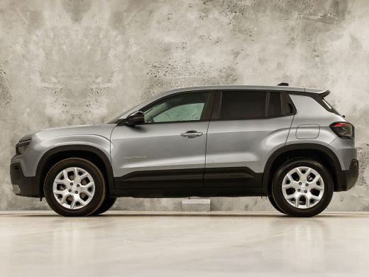 Jeep Avenger 1.2 e-Hybrid Altitude Automaat (VIRTUAL COCKPIT, APPLE CARPLAY, GROOT NAVI, 360 CAMERA, SPORTSTOE... ActivLease financial lease