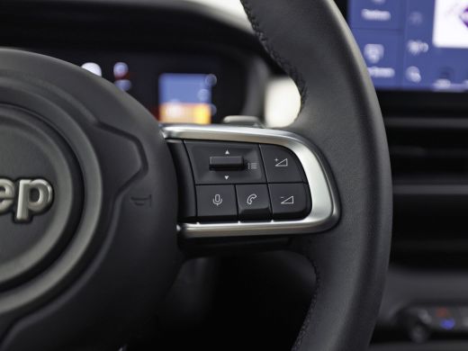 Jeep Avenger 1.2 e-Hybrid Altitude Automaat (VIRTUAL COCKPIT, APPLE CARPLAY, GROOT NAVI, 360 CAMERA, SPORTSTOE... ActivLease financial lease