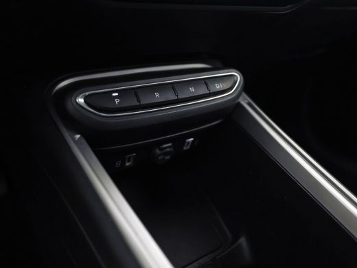 Jeep Avenger 1.2 e-Hybrid Altitude Automaat (VIRTUAL COCKPIT, APPLE CARPLAY, GROOT NAVI, 360 CAMERA, SPORTSTOE... ActivLease financial lease