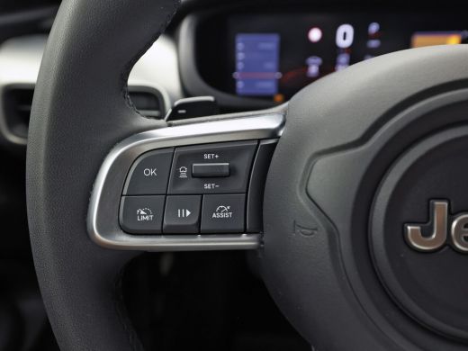 Jeep Avenger 1.2 e-Hybrid Altitude Automaat (VIRTUAL COCKPIT, APPLE CARPLAY, GROOT NAVI, 360 CAMERA, SPORTSTOE... ActivLease financial lease