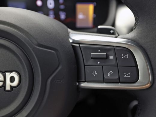 Jeep Avenger 1.2 e-Hybrid Altitude Automaat (VIRTUAL COCKPIT, APPLE CARPLAY, GROOT NAVI, 360 CAMERA, SPORTSTOE... ActivLease financial lease