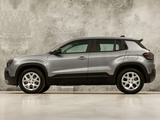 Jeep Avenger 1.2 e-Hybrid Altitude Automaat (VIRTUAL COCKPIT, APPLE CARPLAY, GROOT NAVI, 360 CAMERA, SPORTSTOE... ActivLease financial lease