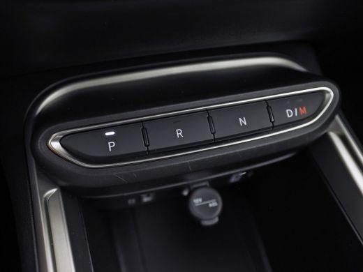 Jeep Avenger 1.2 e-Hybrid Altitude Automaat (VIRTUAL COCKPIT, APPLE CARPLAY, GROOT NAVI, 360 CAMERA, SPORTSTOE... ActivLease financial lease