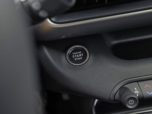 Jeep Avenger 1.2 e-Hybrid Altitude Automaat (VIRTUAL COCKPIT, APPLE CARPLAY, GROOT NAVI, 360 CAMERA, SPORTSTOE... ActivLease financial lease