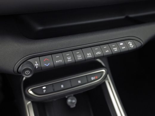 Jeep Avenger 1.2 e-Hybrid Altitude Automaat (VIRTUAL COCKPIT, APPLE CARPLAY, GROOT NAVI, 360 CAMERA, SPORTSTOE... ActivLease financial lease