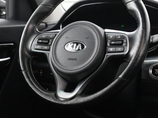 Kia e-Niro | SOH 95,3% | Panoramadak | Half leder | Stuur/stoel verwarming | Adaptive cruise | Lane assist |... ActivLease financial lease