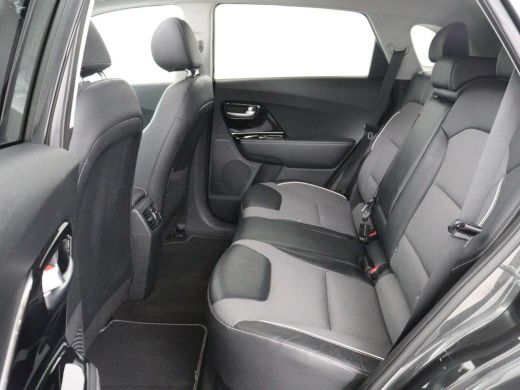 Kia e-Niro | SOH 95,3% | Panoramadak | Half leder | Stuur/stoel verwarming | Adaptive cruise | Lane assist |... ActivLease financial lease