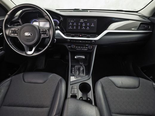 Kia Niro 1.6 GDi PHEV DynamicLine 141Pk Automaat (1e EIGENAAR, APPLE CARPLAY, GROOT NAVI, CAMERA, TREKHAAK... ActivLease financial lease