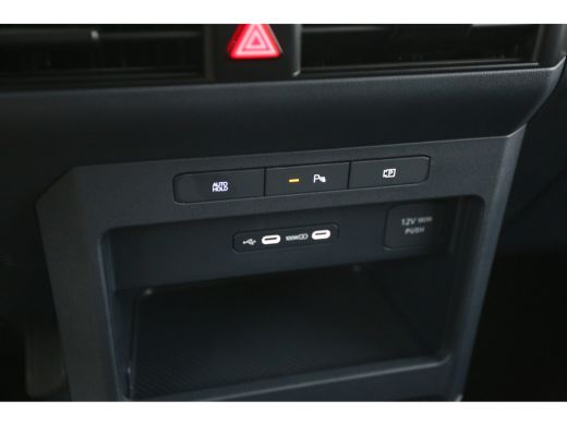 Kia PV5 L2H1 Essential 71.2 kWh | Snelladen | SOH 99% | Clima | Camera | Virtual | Carplay | Cruise ActivLease financial lease