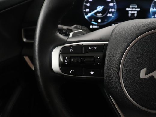 Kia Sportage | Panoramadak | Leder | Stuur/stoel verwarming | Adaptive cruise | Dode hoek | Carplay | Camera |... ActivLease financial lease