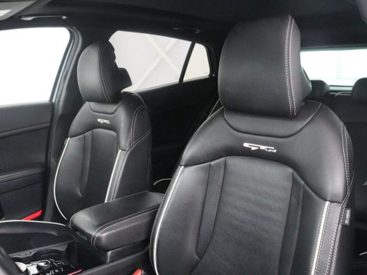 Kia Sportage | Panoramadak | Leder | Stuur/stoel verwarming | Adaptive cruise | Dode hoek | Carplay | Camera |... ActivLease financial lease