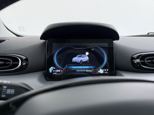Leapmotor T03 Design 37.3 kWh &euro;1500,- korting !! | Achteruitrijcamera | Cruise control adaptief | DAB ontvanger ActivLease financial lease