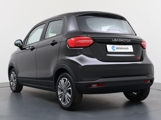 Leapmotor T03 Design 37.3 kWh &euro;1500,- korting !! | Achteruitrijcamera | Cruise control adaptief | Dodehoek dete... ActivLease financial lease