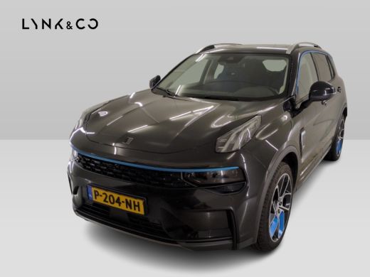 Lynk & Co 01 1.5 262pk Plug-in Adapt.Cruise Pano.dak Carplay Black Magic ActivLease financial lease