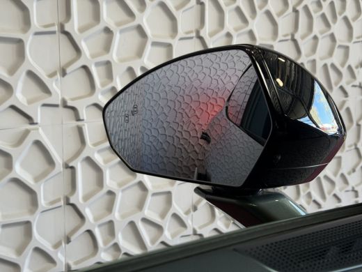 Lynk & Co 08 2026 345PK MORE HYBRIDE MASSAGE STOEL VERW/VENTILATIE PANO MATRIX LED HARMAN KARDON NIEUWE AUTO 3... ActivLease financial lease