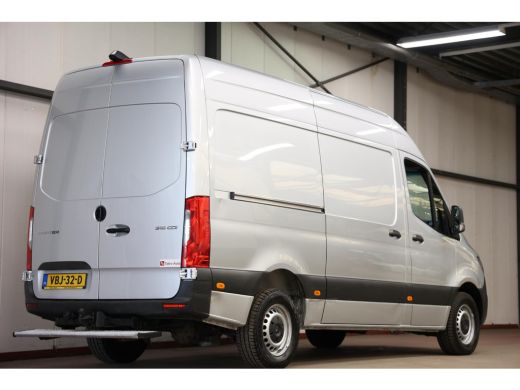 Mercedes-Benz Sprinter 316 2.2 CDI L2H2 AUTOMAAT TREKHAAK 3500KG TREKVERM ActivLease financial lease