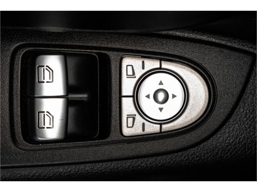 Mercedes-Benz Vito 111 CDI L2H1 | Euro 6 | Airco | Cruise | DC | 6-Persoons ActivLease financial lease
