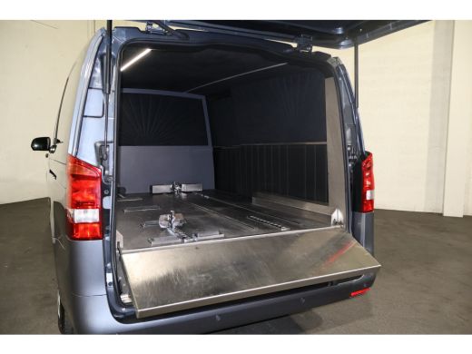 Mercedes-Benz Vito 114 CDI XL Overbrengvoertuig ActivLease financial lease