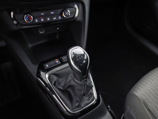 Opel Corsa 1.2 Sport (APPLE CARPLAY, GROOT NAVI, CRUISE, LM VELGEN, SPORTSTOELEN, LANE ASSIST, NIEUWSTAAT) ActivLease financial lease